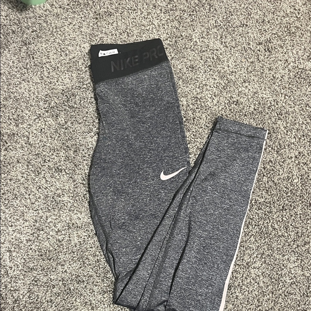 NWOT Nike Pro Gray Leggings